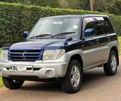 Mitsubishi Pajero IO 2003 model - 3