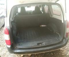 Toyota Succeed - 4