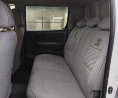 TOYOTA HILLUX DOUBLE CAB 2012 MODEL - 4