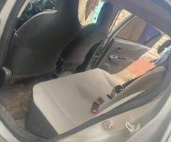 Toyota Vitz - 4