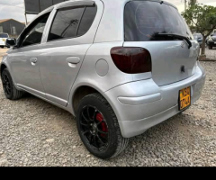 Toyota Vitz - 4