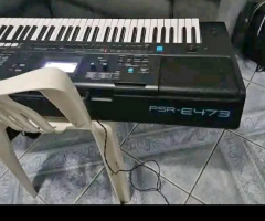 Yamaha psr E473 keyboard