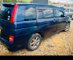 Fairly used - Toyota Isis Car - 2