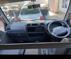 Mazda Bongo 2018 - 3