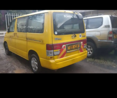 Mazda Bongo Friendee - 2