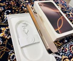 Apple iPhone 16 pro max - 4