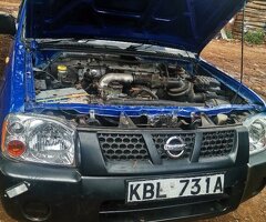 Nissan hardbody - 2