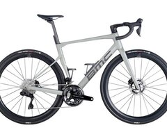 2026 BMC Roadmachine 01 TWO Road Bike (BORNEOBIKESHOP)